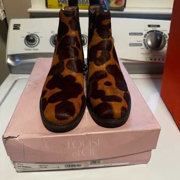 Chelsea Booties - Picture 5 of 6